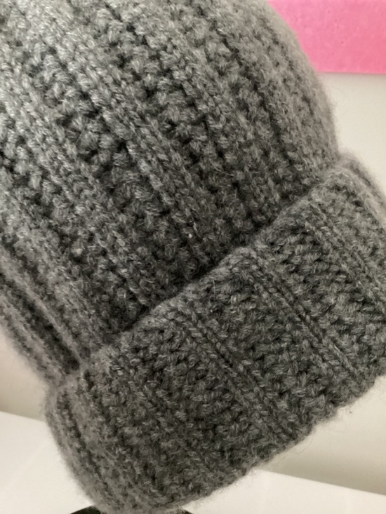 100% cashmere pom pom beanie hat main image 4